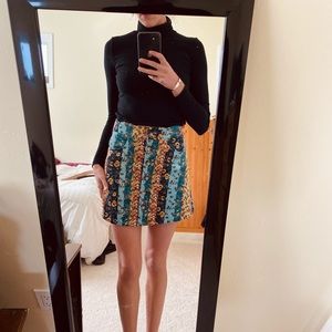 Cord skirt